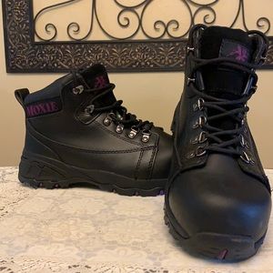 Steel toed working boots